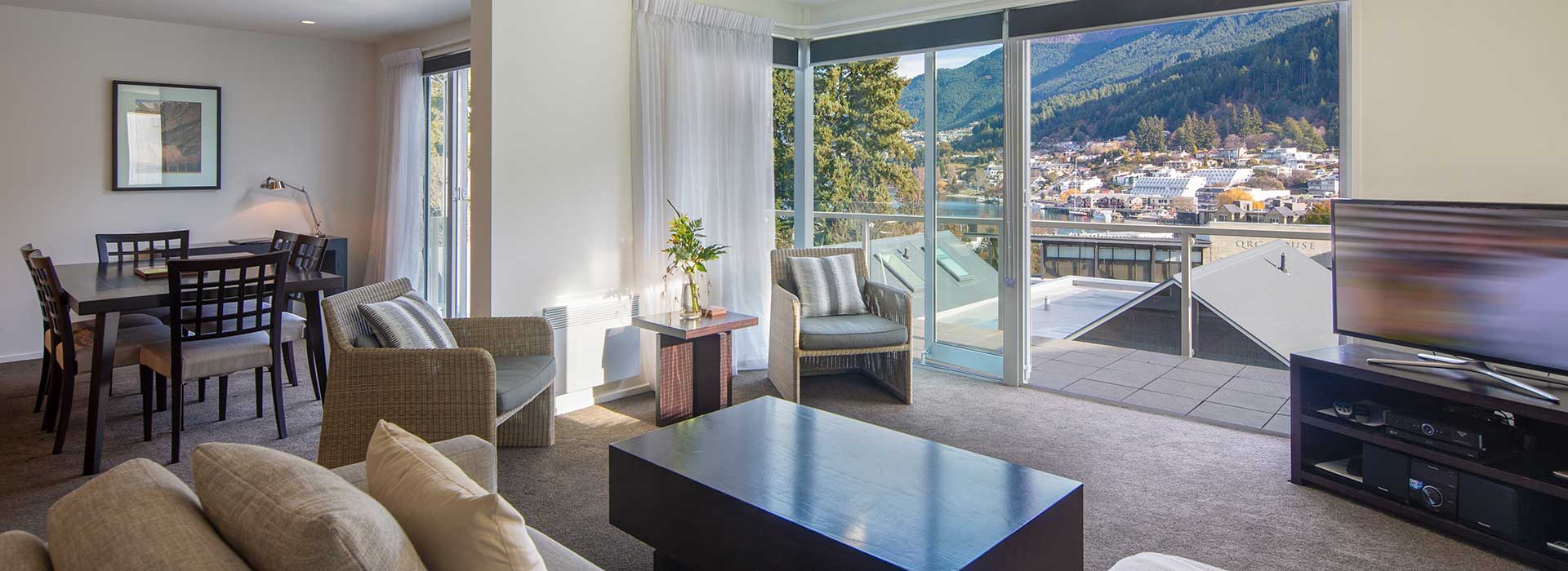 Welcome to Blue Peaks Apartments